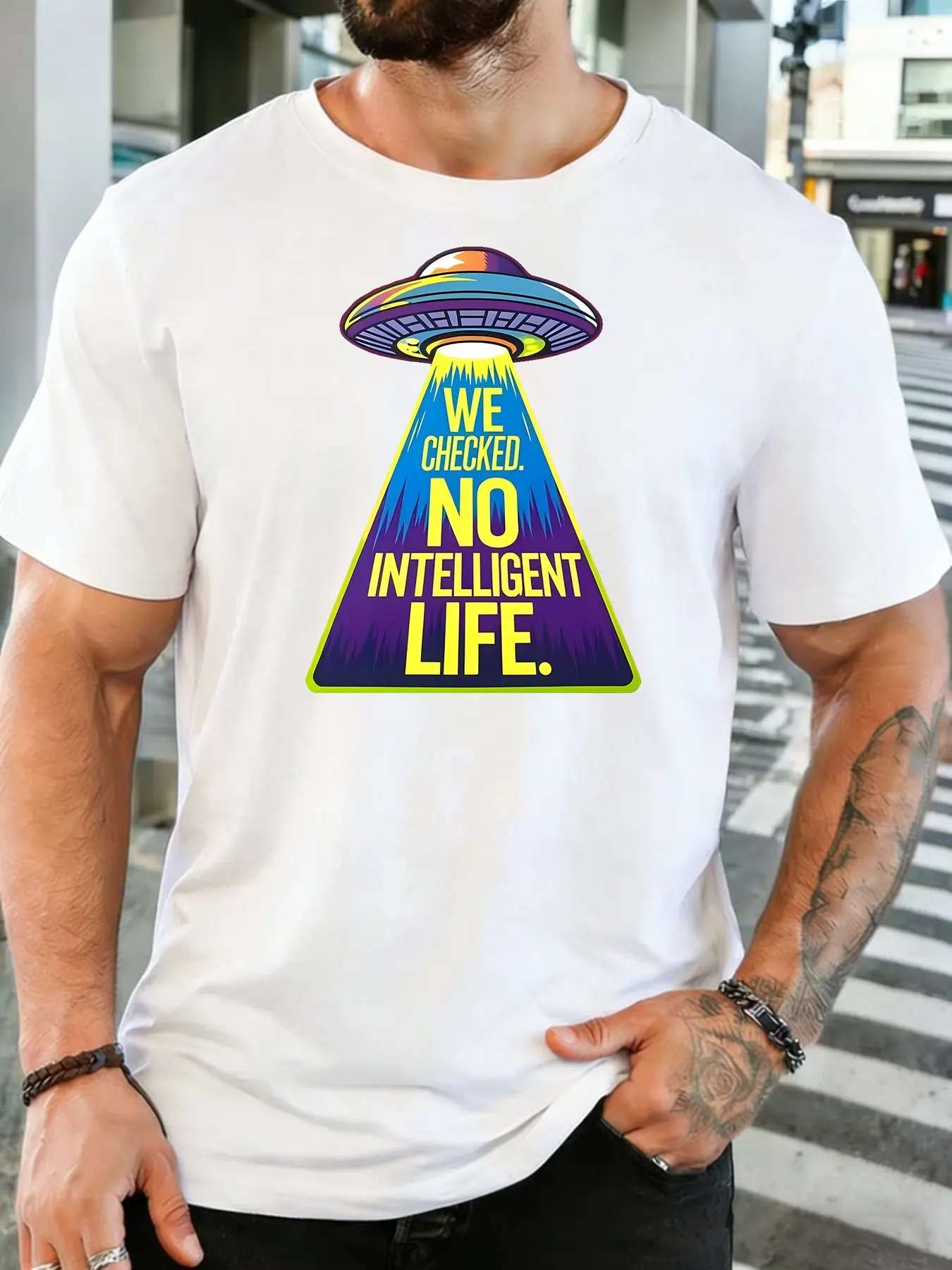 Vintage Mens Soft Cotton Tee Retro UFO Triangle Funny Text Print Outer Space Alien Lover Crew Neck Short Sleeve T Shirt For Guys
