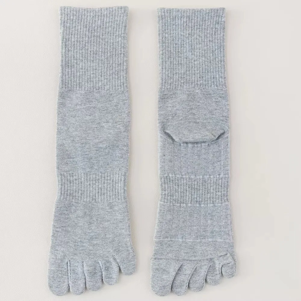 

1 Pair Mid Crew Five Finger Socks Breathable Moisture Wicking Athletic Socks Thermal Solid Color Sports Socks for Men and Women