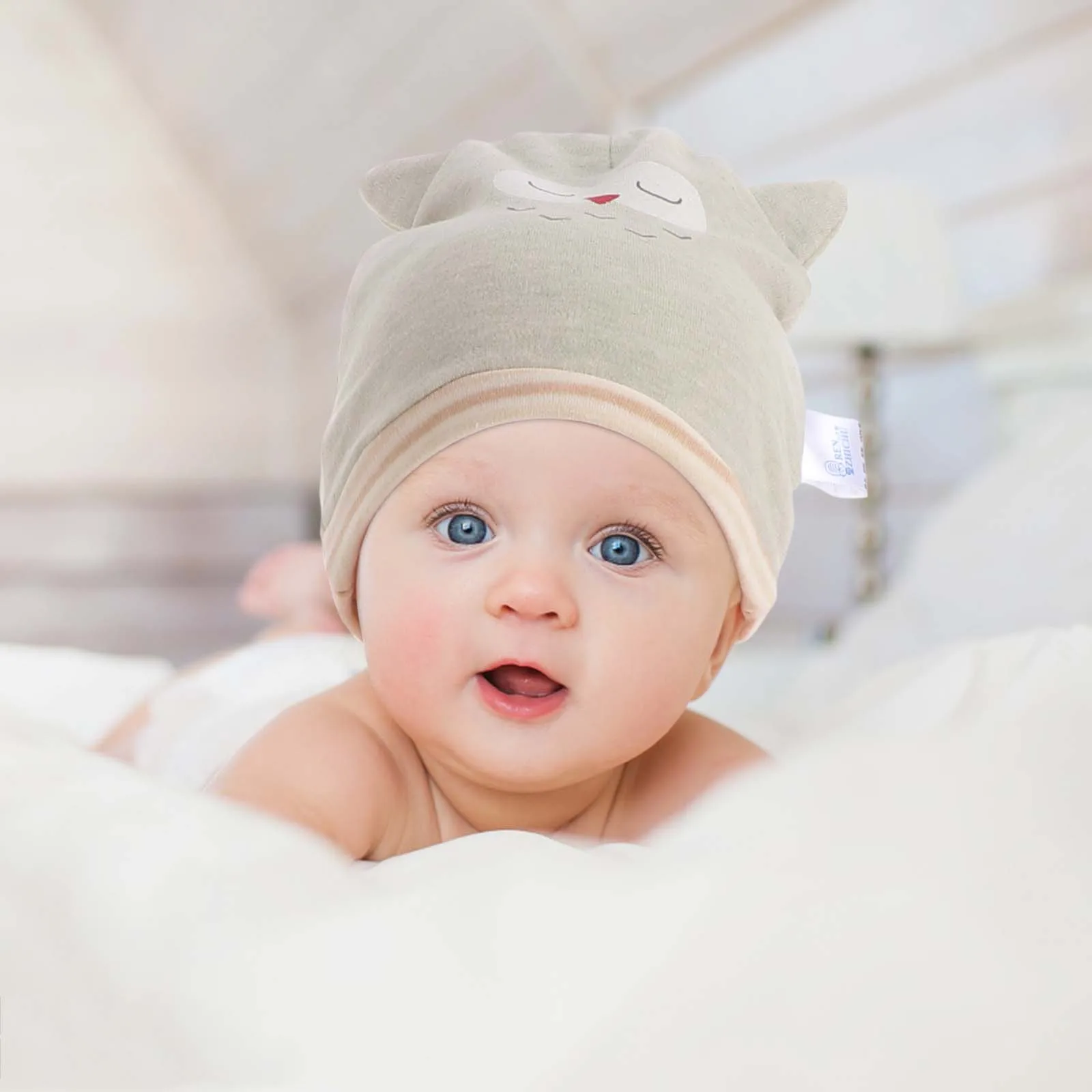 

Baby Hat Shoes Set Premium Material Soft Comfortable Warm Winter Newborn Beanie Cap Gloves Foot Cover 0 5 Months