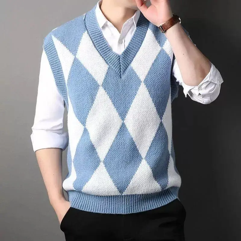

Men's New Argyle V Neck Pullover Vest Knitted Cardigan Korean Fashion Teenager Undershirt Outerwear
