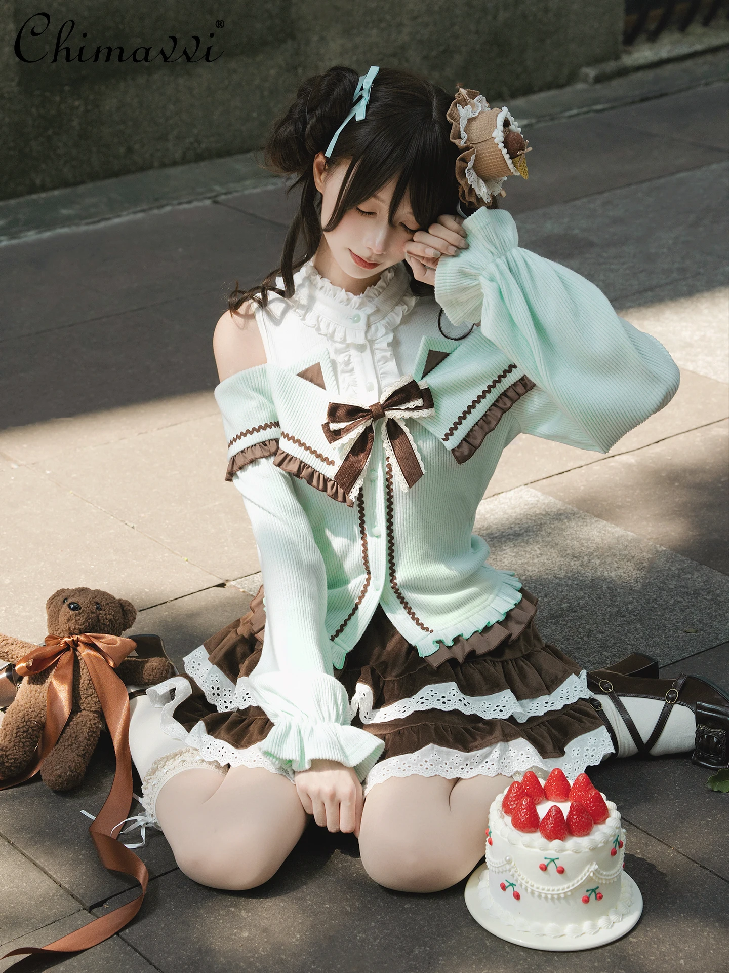 

Оригинальный милый свитер на одно плечо в стиле ретро с милым бантом, осенний новый кавайный облегающий элегантный пуловер с длинными рукавами, женский вязаный топ