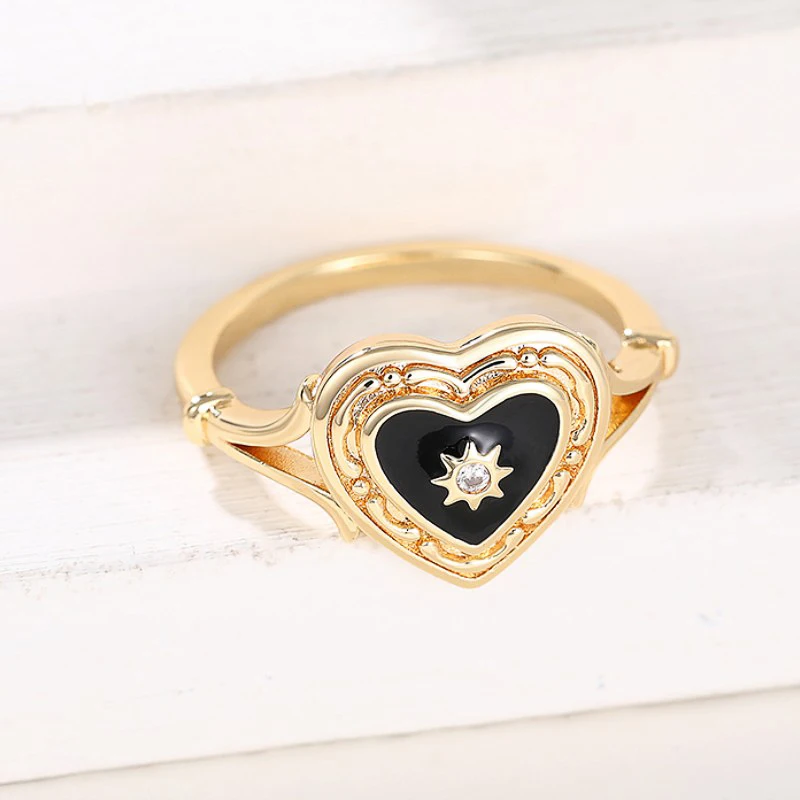Huitan Retro Black Heart Rings 1
