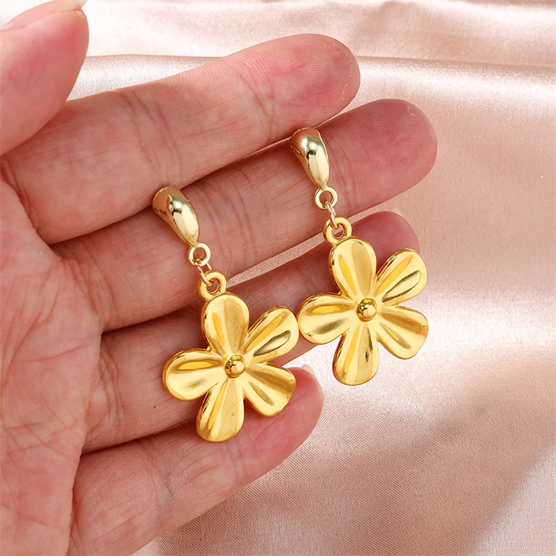 Koreanische Blumen-Ohrstecker für Frauen, Niedliche Ahornblatt-Ohrhänger, Mädchen Party Festival Schmuck Dekoration – Detail 2