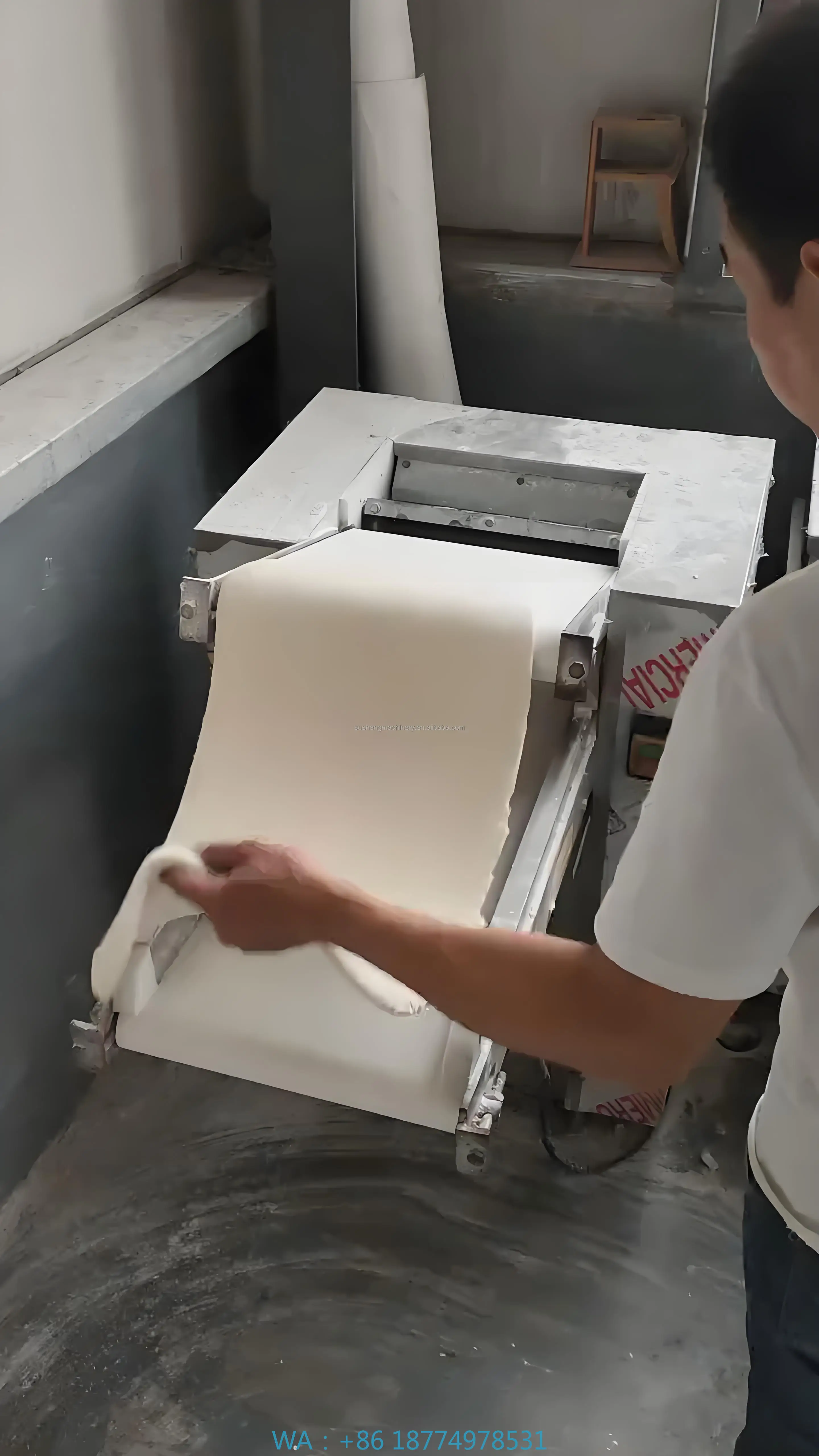 سرعة القمح العجين كعكة الحليب البيتزا الصحافة آلة العجن آلة ضغط العجين برو الفولاذ المقاوم للصدأ عالية