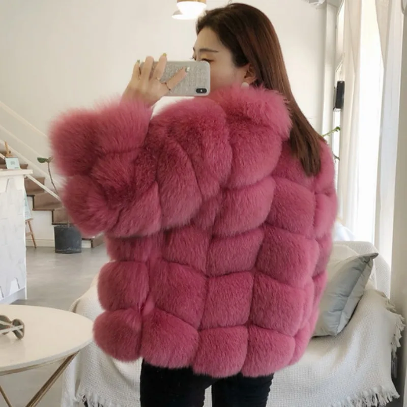 Winter New Women Faux Fur Coat Mid-Length Faux Fox Fur Outwear Fashion Thick Warm Outcoat Temperament Female Solid Color Jacket