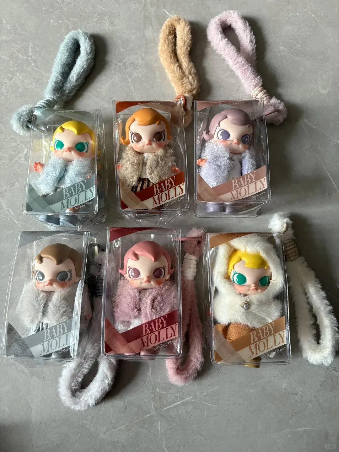 

POP MART Baby Molly Winter Fit Check Series Blind Box Kawaii and Interesting Toy Surprise Collection Birthday Gifts in Stock