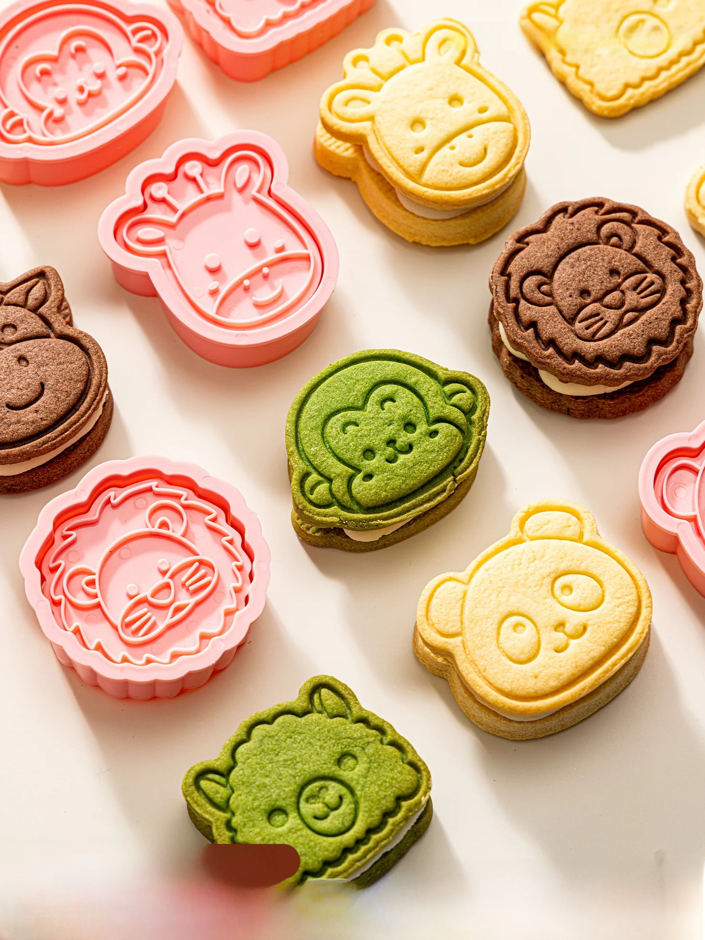 

Food Grade Baking Cookie Cutter Tool Cute Cartoon Animal Press Style Home Use DIY Baking Molds for Biscuits And Sugar Crafts