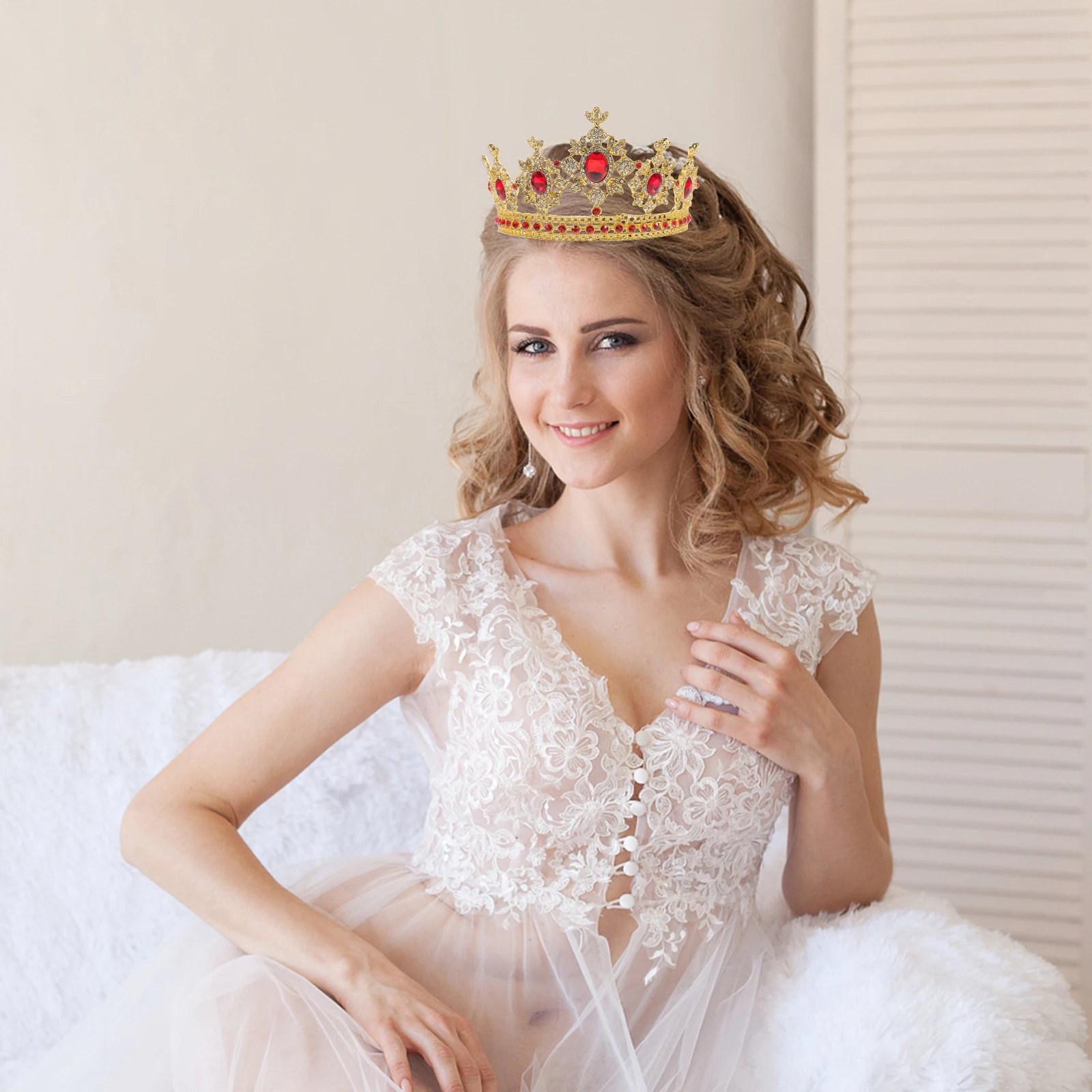 

Alloy Rhinestone Crown Wedding Veils Crowns Tiaras for Women Gold Brides Fashion Headwear Princess Bridesmaid