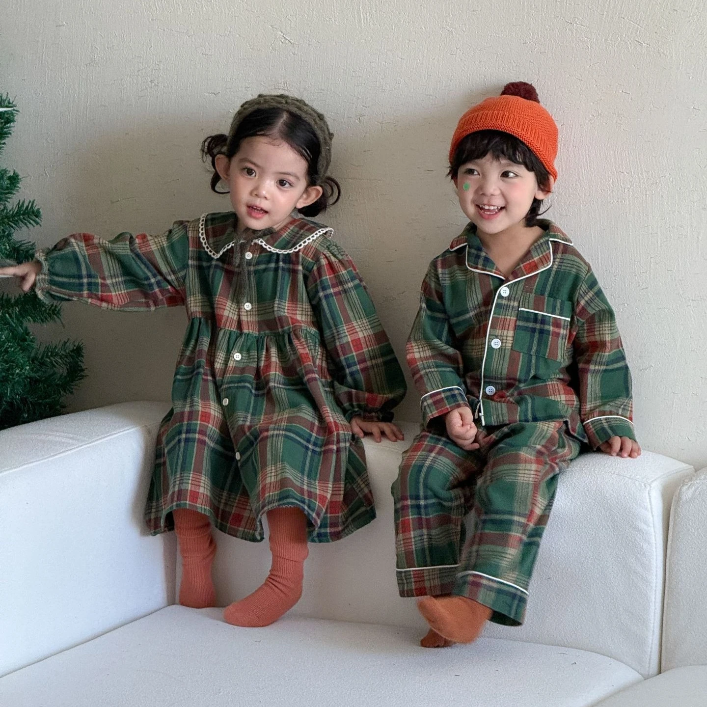 Set 2026 Autumn and Winter New Children's Clothing Korean Style Boys and Girls Christmas Check Pajamas Brother and Sister