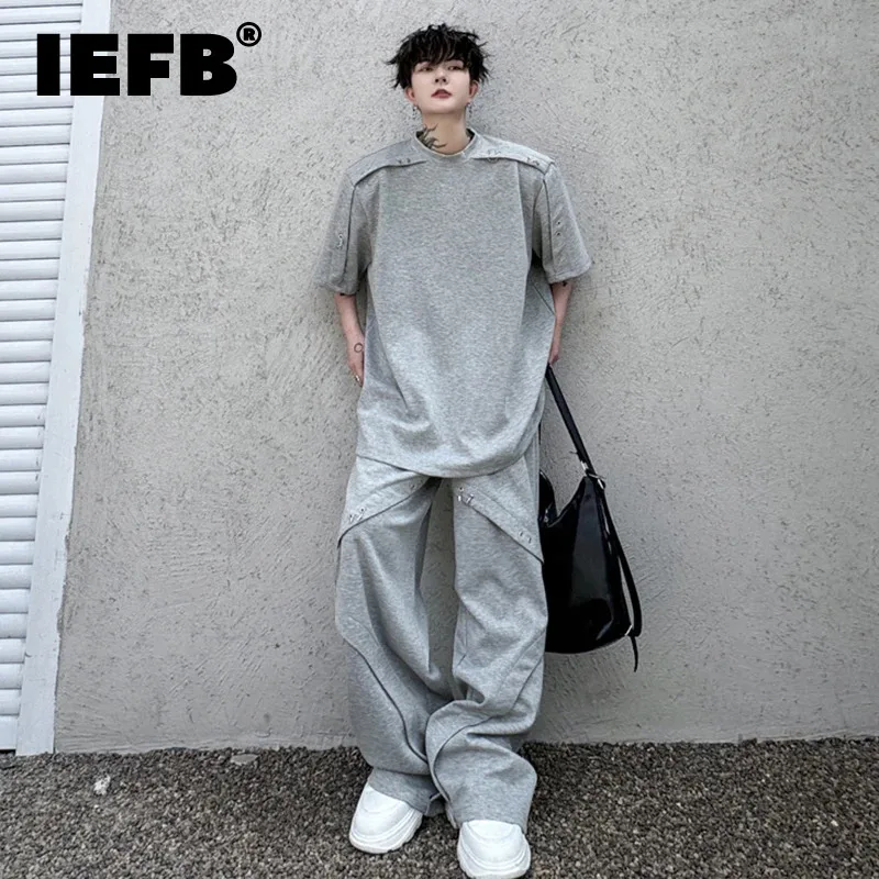 

IEFB High Street Men's Set New Fashion Two-piece Male Rivet Short Sleeve T-shirt Casual Straight Pants Summer Trend Suit 28W3339