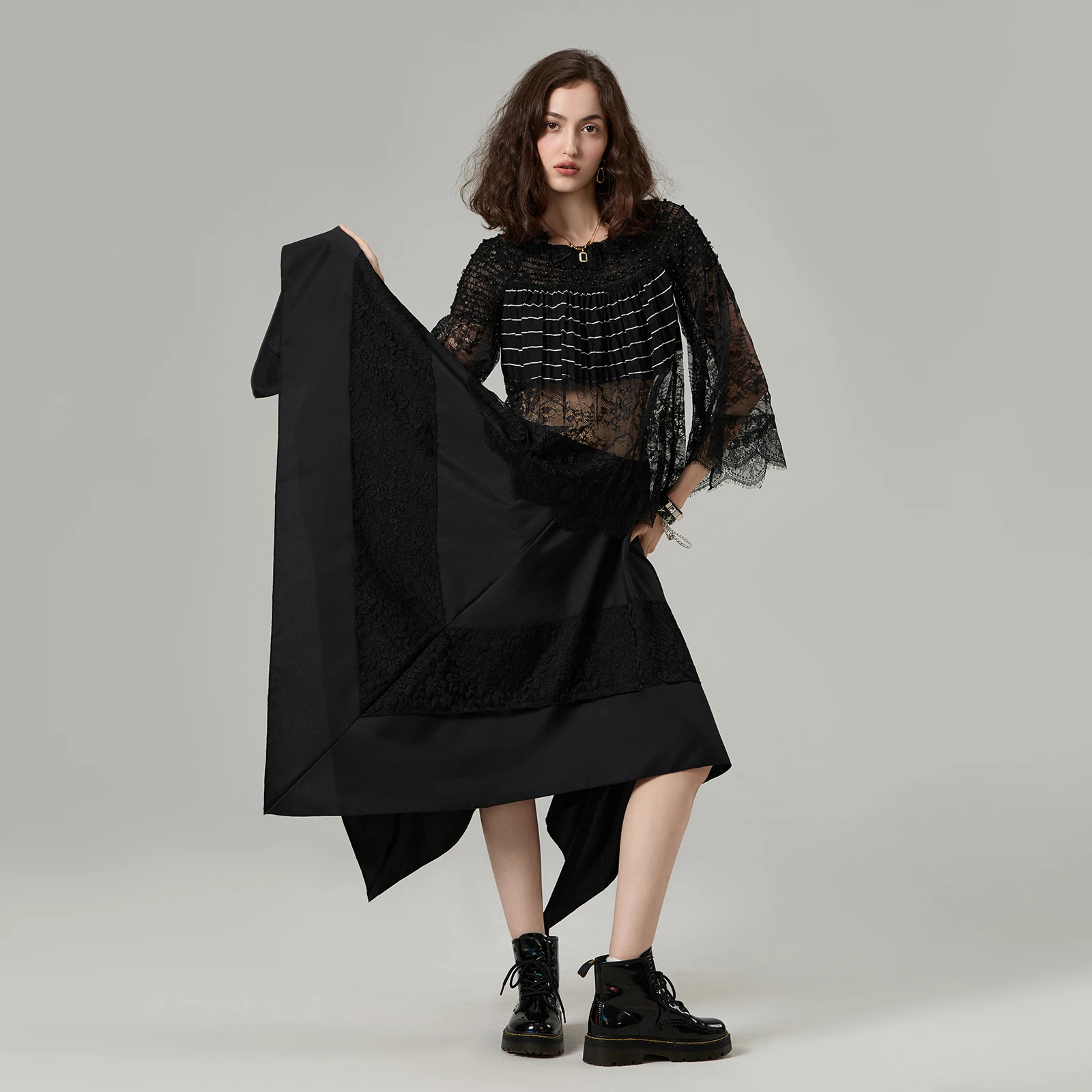 

New Fashion Womens Gothic Steampunk Skirt Vintage Contrast Lace Irregular Skirt Renaissance Skirt Cosplay Costume Streetwear