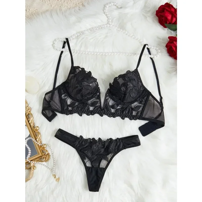 Víla Lingerie Květinové Valentýnské Okouzlující Kalhotky Sexy Noční Košile Luxusní V Podprsenka Kalhotky Sada pro Dámu Průhledná Podprsenka - náhled 2