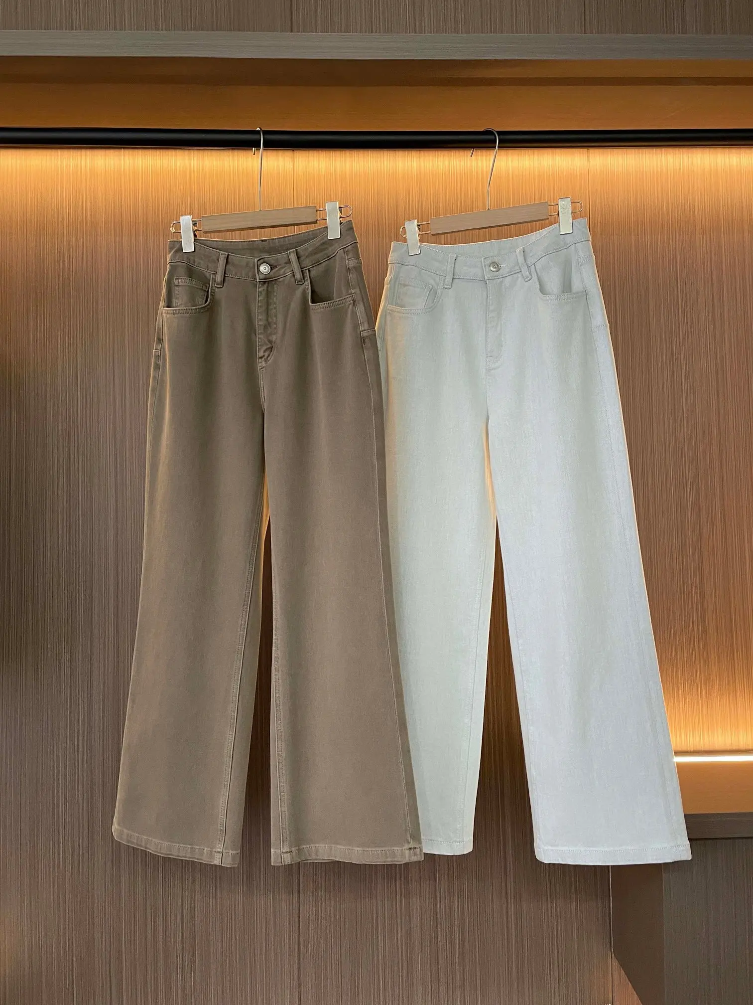 

New Spring/Summer 2026 High-Quality Fashionable Casual Straight Leg Jeans For Women