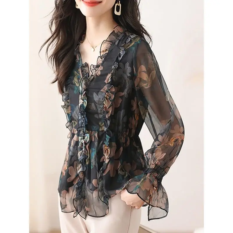 

Floral Chiffon Blouse Women Clothing Fashion Ruffles V-neck Flare Sleeve Shirts Spring New Fashionable Patchwork Top Tee Femme