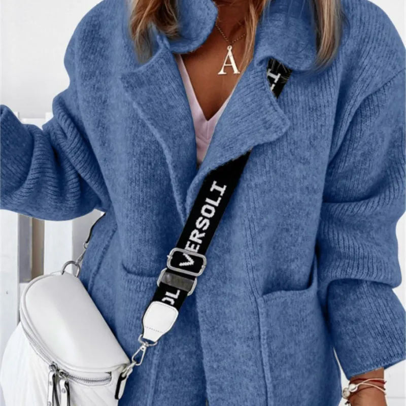 سترة نسائية عصرية جديدة بلون سادة للخريف والشتاء سترة فضفاضة غير رسمية للتنقل بأكمام طويلة وجيب كبير