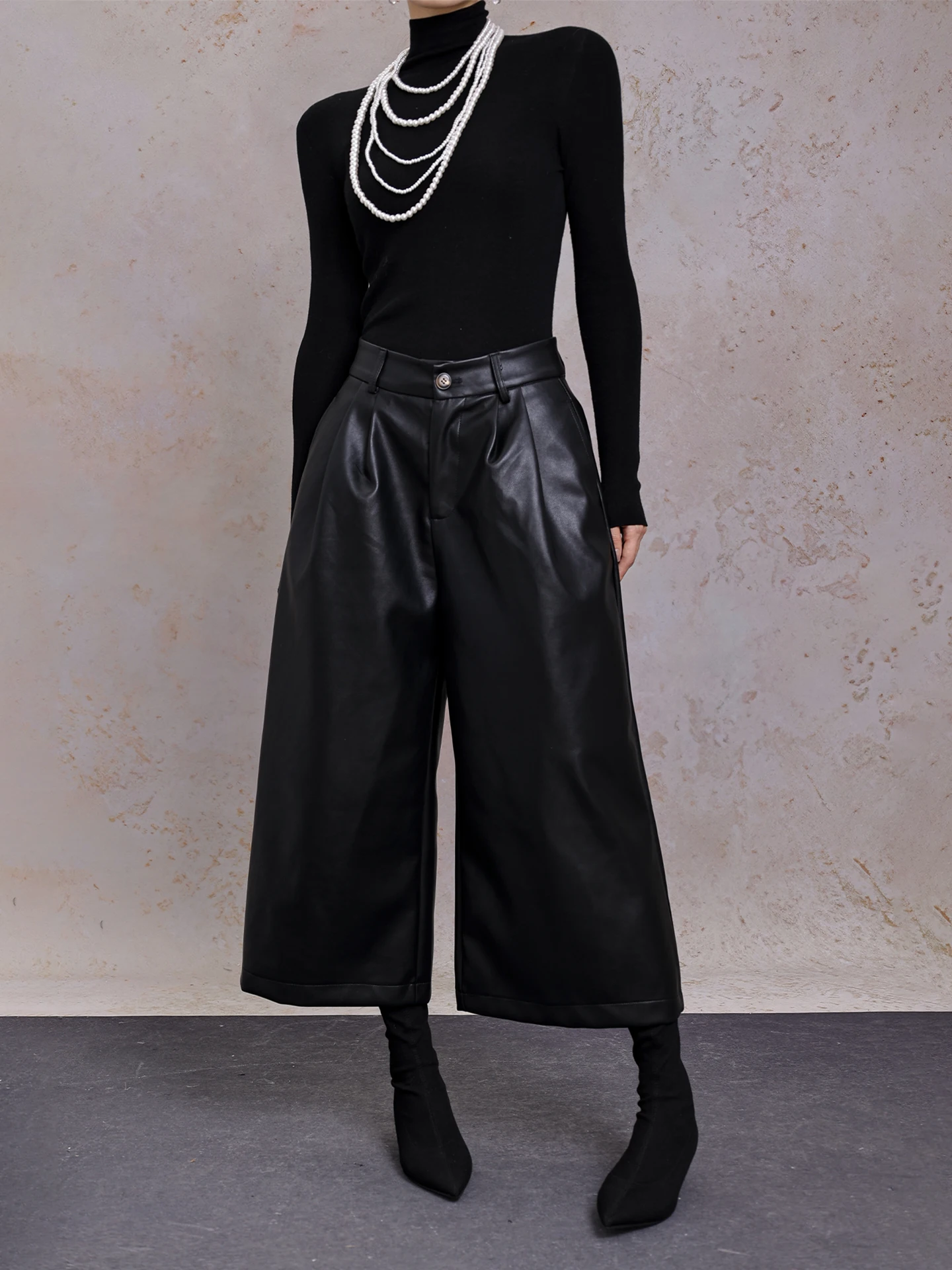 

Bla High Waist Wide Leg PU Leather Pants Casual Autumn Winter Vintage Eighteen Pants Women's Loose Fit Trousers BYLU