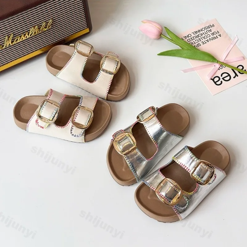 حذاء كاجوال للنساء نعل ناعم ربيع 2025 جديد مفتوح الأصابع سهل الارتداء على الشاطئ في الهواء الطلق نصف شباشب موضة الاتجاه صنادل مريحة