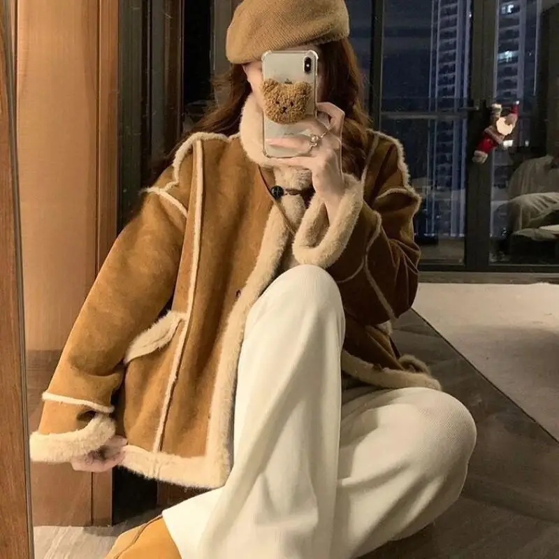 Women's Padded Jacket Outdoor Daily Wear Lamb Wool Short Coat Women Winter 2025 New Fleece Lined Thickened Warm Cotton Jacket