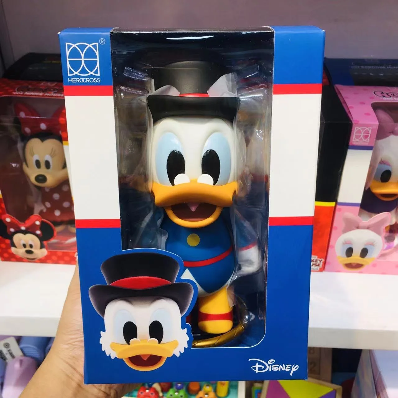 Herocross Mickey Mouse en vrienden spelen met beeldjes, kantoorornamenten, kerst- en verjaardagscadeaus voor kinderen