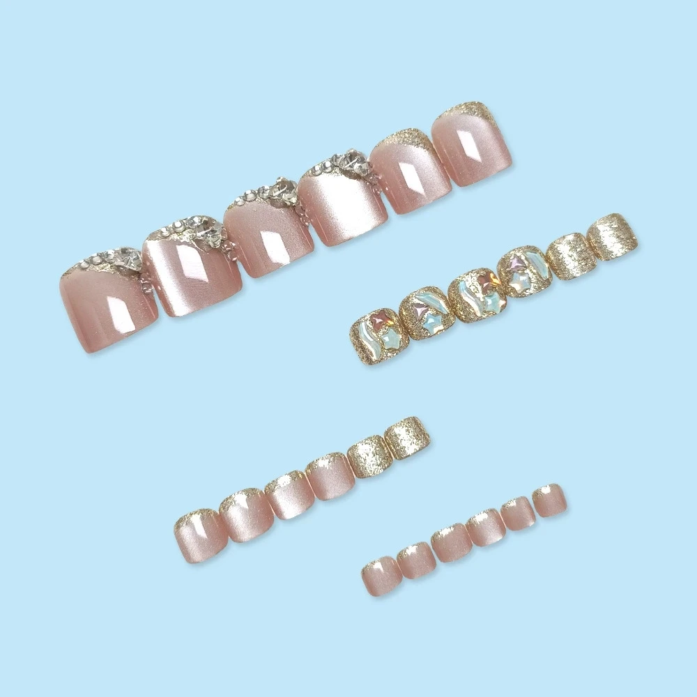 24pcs 달콤한 다채로운 다이아몬드 발톱 패치 프레스 광장 가짜 손톱 반짝이 스타 고양이 눈 거짓 손톱 장식 패션 발 손톱