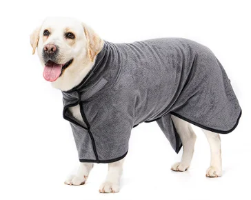 Qiqu Pet Supplies Custom New Designer Dog Bathrobe with Hood for After Bath Doggy Towel Robes for Wet Walking in Rain Snow