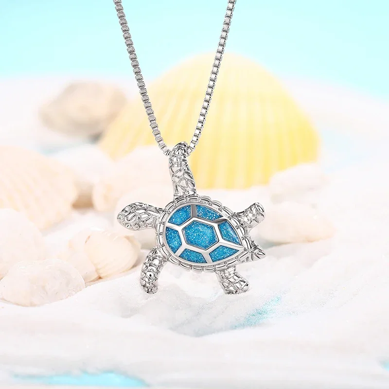 Huitan Lovely Turtle Pendant Necklace for Women Box Chain Fashion Cute Neck Accessories Sweet Gorgeous Appealing Party Jewelry