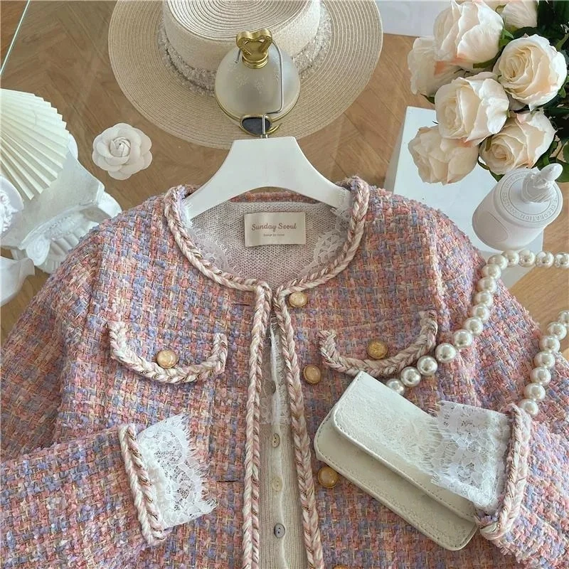 Fragrance Petal Pink Tweed Coat Women Temperament Fashion Round Neck Slim Sweet Plaid Single Breasted  Autumn Ladies Short Top