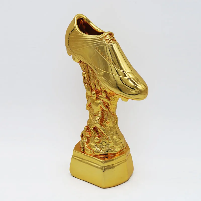 

Football trophies, golden boot awards, resin handicrafts, player striker trophies, bar and club ornaments