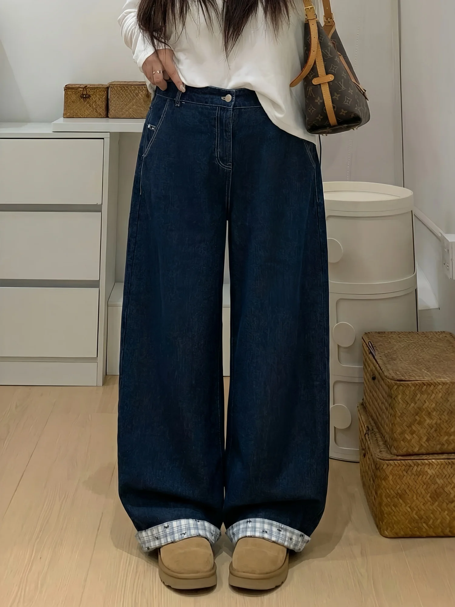 

Джинсы с высокой талией и широкими штанинами для женщин больших размеров, весенний стиль для повседневной носки, джинсовые брюки с пэчворком, удобные брюки из смесового хлопка.