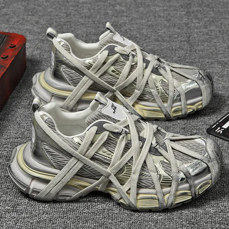 メンズレースアップストリートスニーカーニッチ厚いスプライシング混合色スポーツシューズ到着加硫靴パンク通気性女性