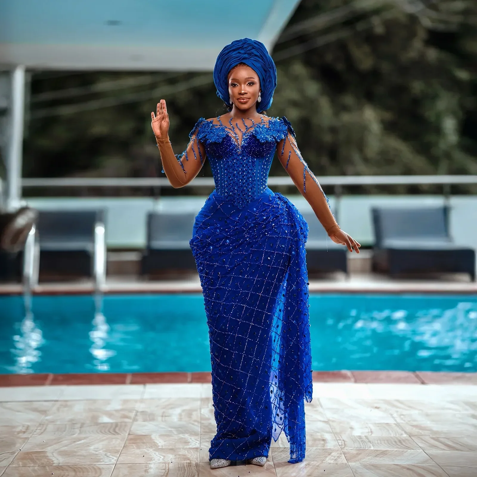 Royal Blue Sparkling Bead Embroidery Evening Dress Elegant Mermaid Ball Dress Nigeria Long Sleeve Evening Dress Custom image 2
