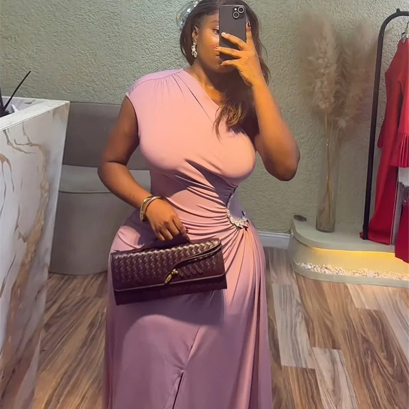 2025 verão nova moda feminina elegante gola assimétrica plissado strass cintura-cinching irregular vestido longo feminino elegante