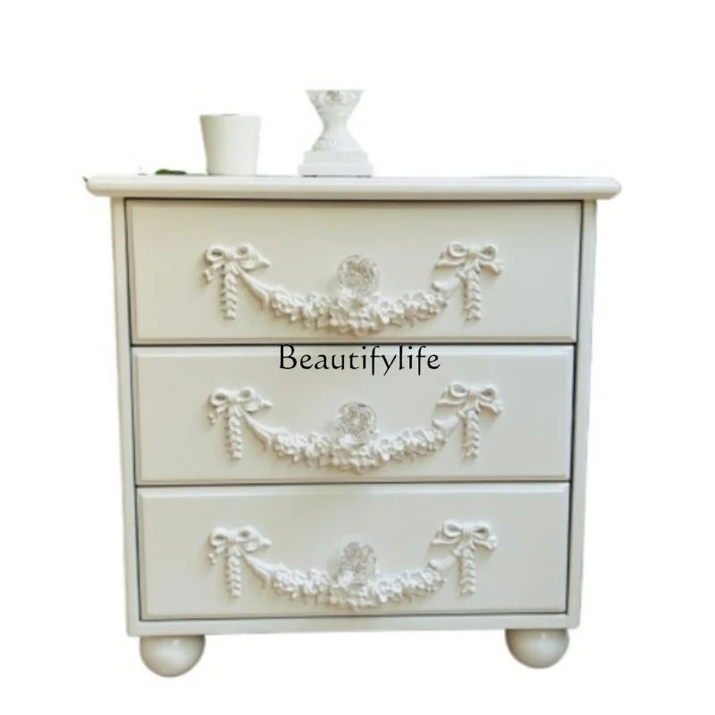 

French light retro carved European pastoral bedside cabinet storage cabinet