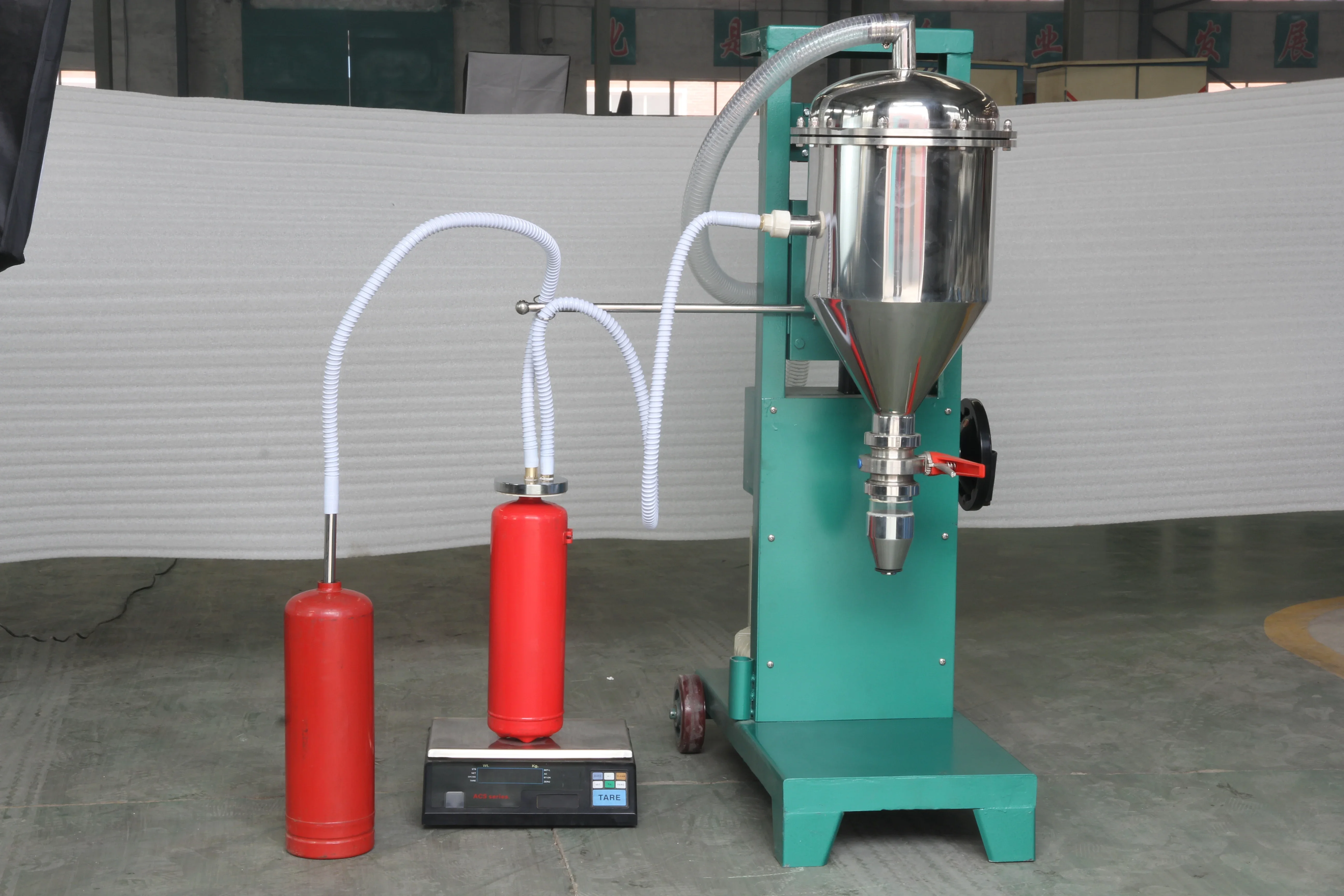 آلة تعبئة المواد الكيميائية الجافة ABC للمسحوق الجاف آلة التعبئة الأوتوماتيكية