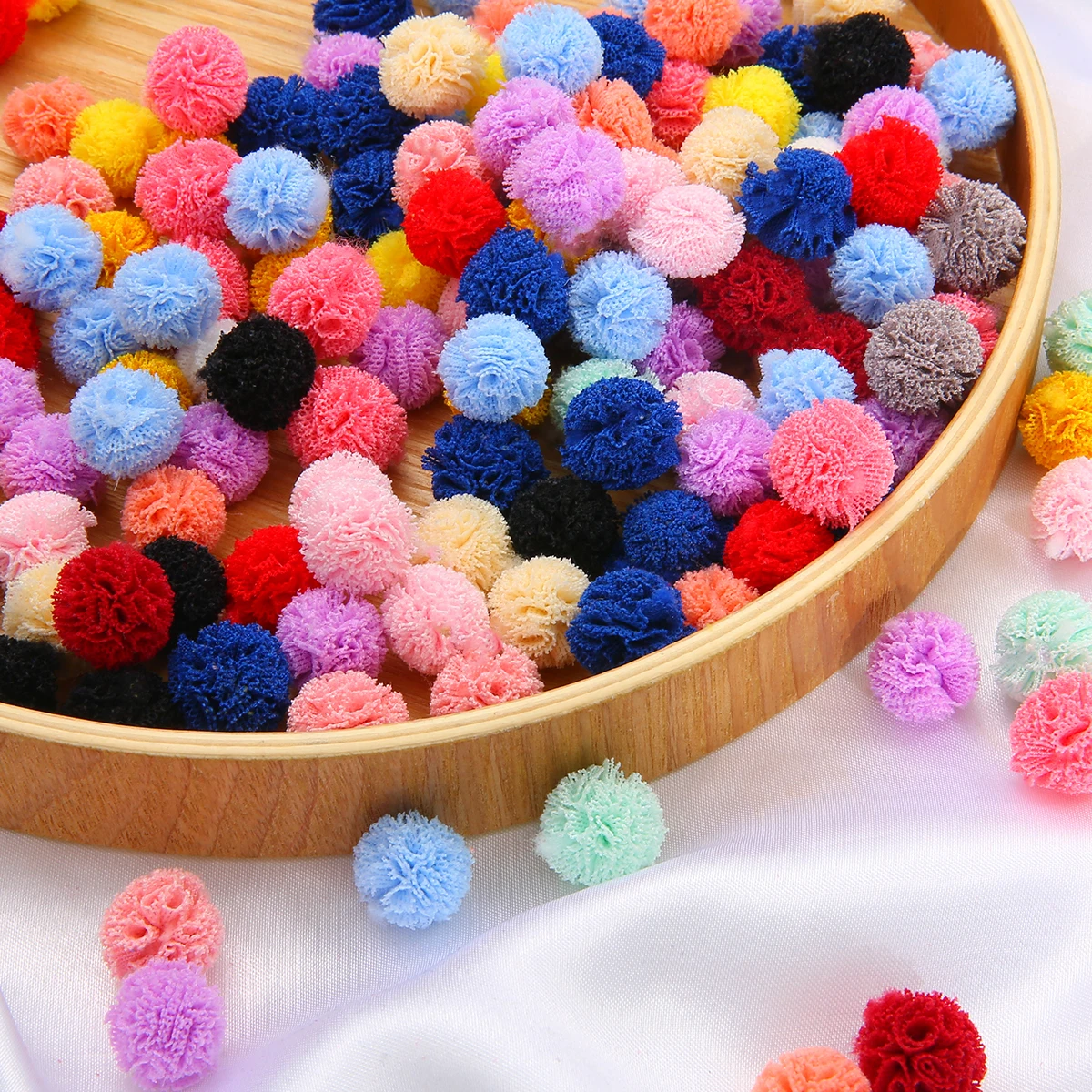 30Pcs 15mm Polyester Lace Ball DIY Gauze Elastic Flower Pompoms Craft Plush Mesh Pendant For Hairpins Jewelry Garment Making