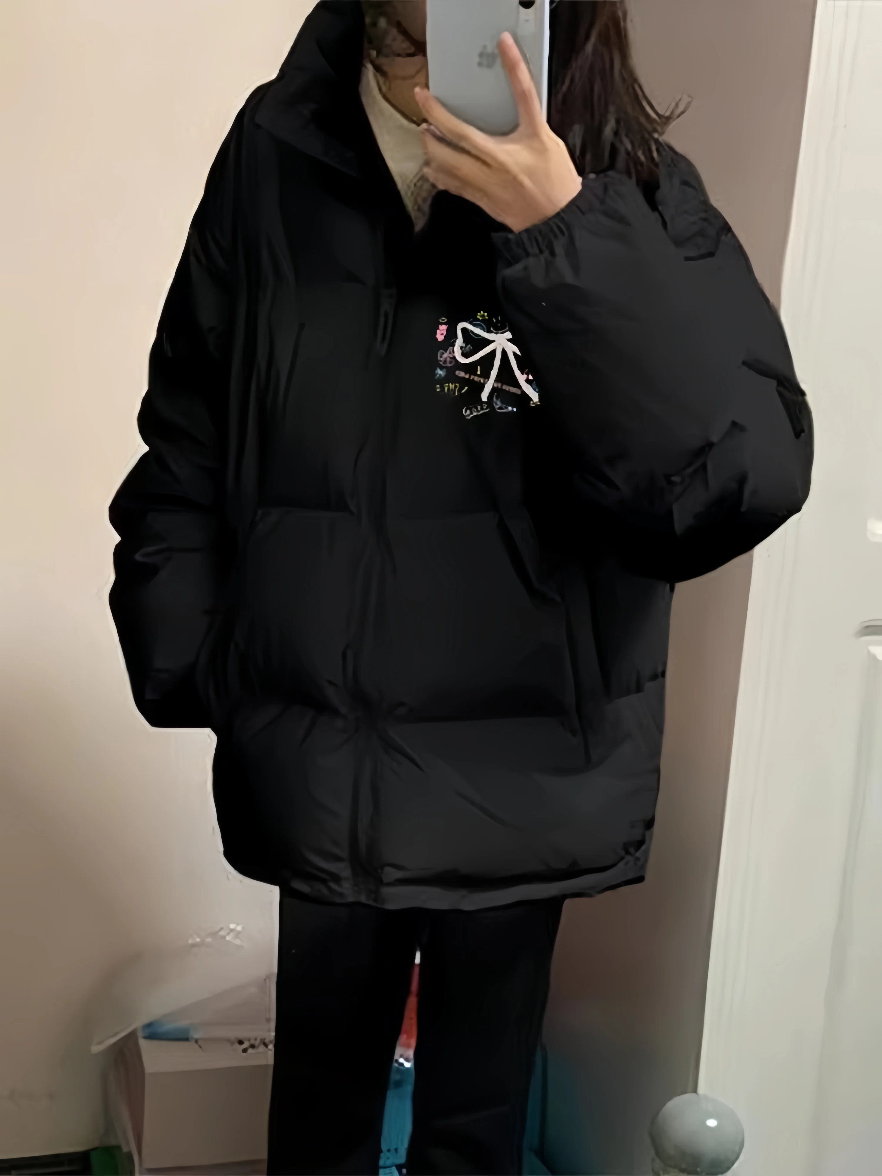 

Винтажная женская парка: прочная, жесткая, негнущаяся, неэластичная, с характером