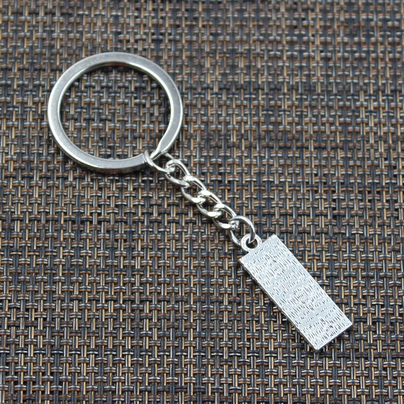 New Keychain 30x10mm Electronic Organ Piano Pendants DIY Men Car Key Chain Ring Holder Keyring Souvenir Jewelry Gift