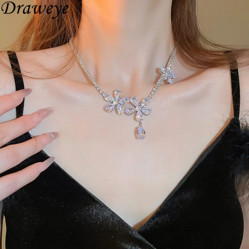 Draweye Flowers Necklaces for Women Inlaid Zircon Water Drop Elegant Jewelry Korean Fashion Shiny Elegant Collares Para Mujer