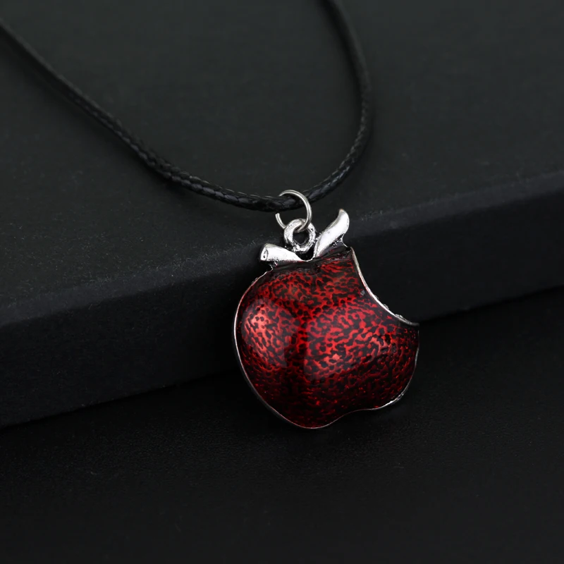 One Bite Red Poison Apple Pendants Necklace Once Upon a Time Necklace Regina Mills Necklace Collar Women Accessories Gifts 1Pcs