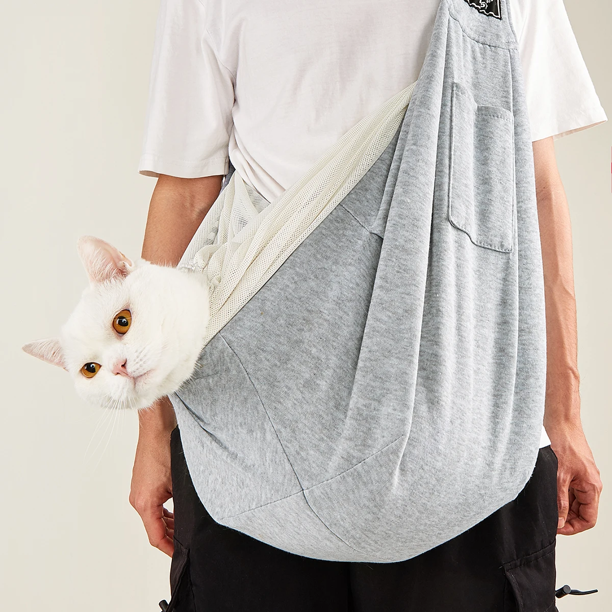 

Portable Small Pet Carrier Bag Versatile Shoulder & Crossbody Bag for Cats and Dogs Stylish Outdoor Pet Multicolors Product Bag