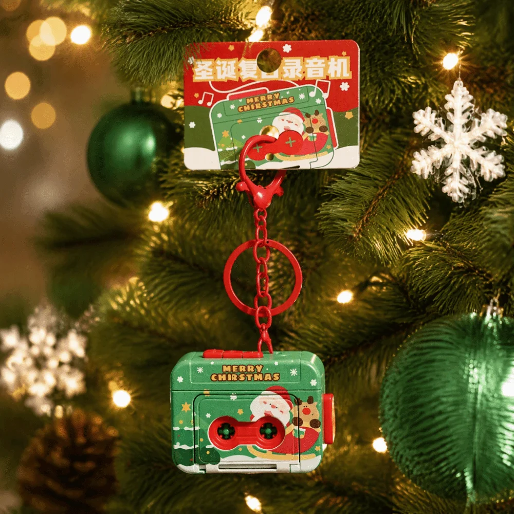 Vintage Cassette Recorder Key Chain Commemorate Voice Creative Mini Tape Recorder Santa Claus Reindeer Christmas Music Pendant