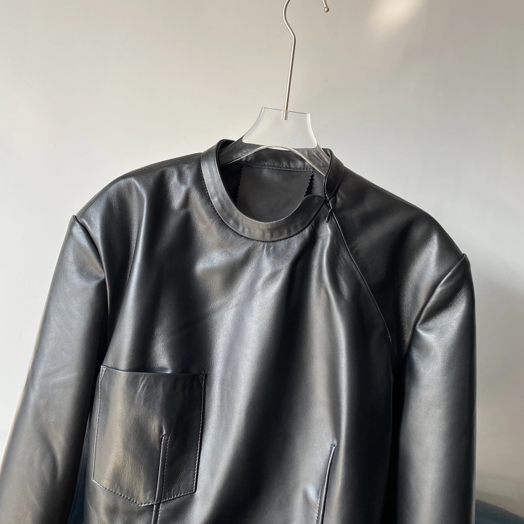 Primavera 2025 feminino faionable ort cordeiro couro jaet longo sve redondo ne bla outerwear tamanho pequeno corte reto sle