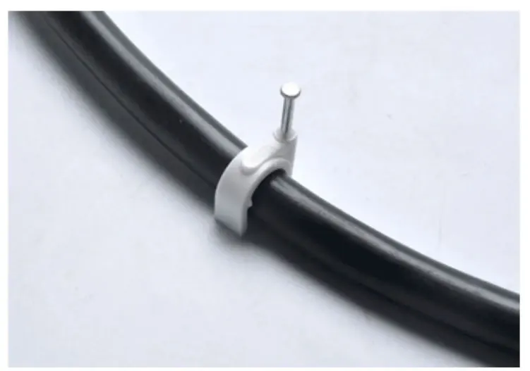 Clips de clavos de cable tipo círculo de 4mm, 6mm, 8mm y 10mm, materiales PE con acero