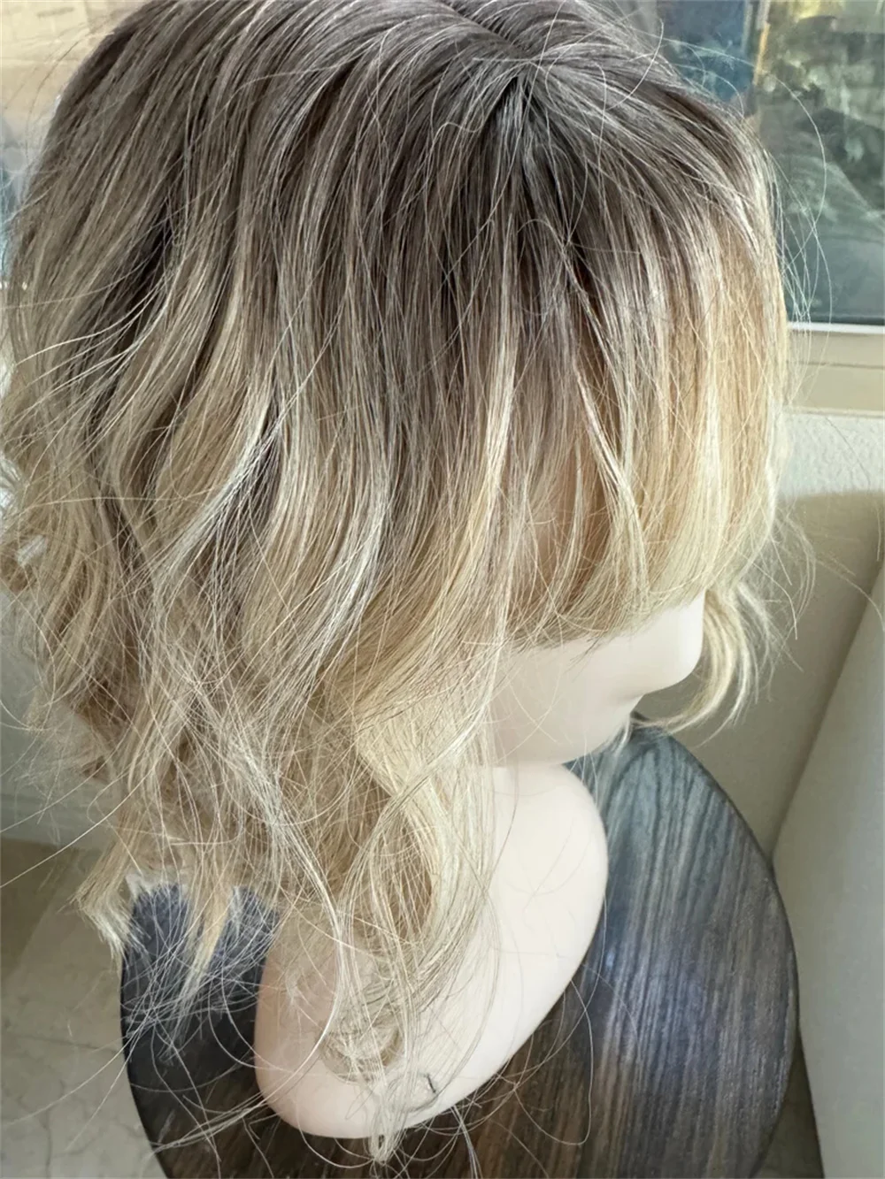 Platinum Blonde Ombre Wig Loose Wave with Air Bangs shoulder wig for women synthetic premium fibre 12inch for Casual Hair Style