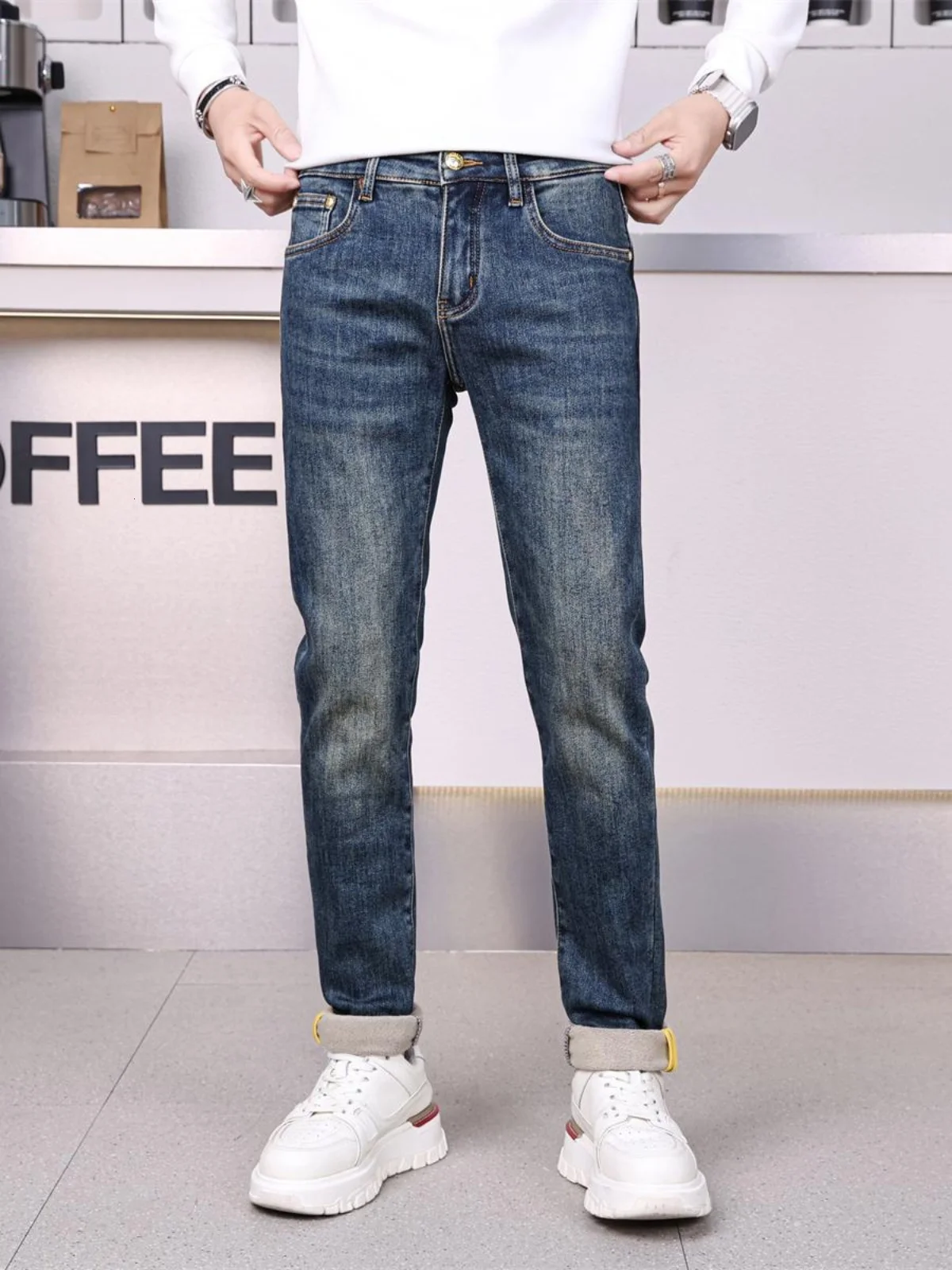 

Thiened Fce Lined Casual Slim Straight Jeans Men's Autumn Winter Long Pants High Waist Zipper Closure Faionable Urban ...