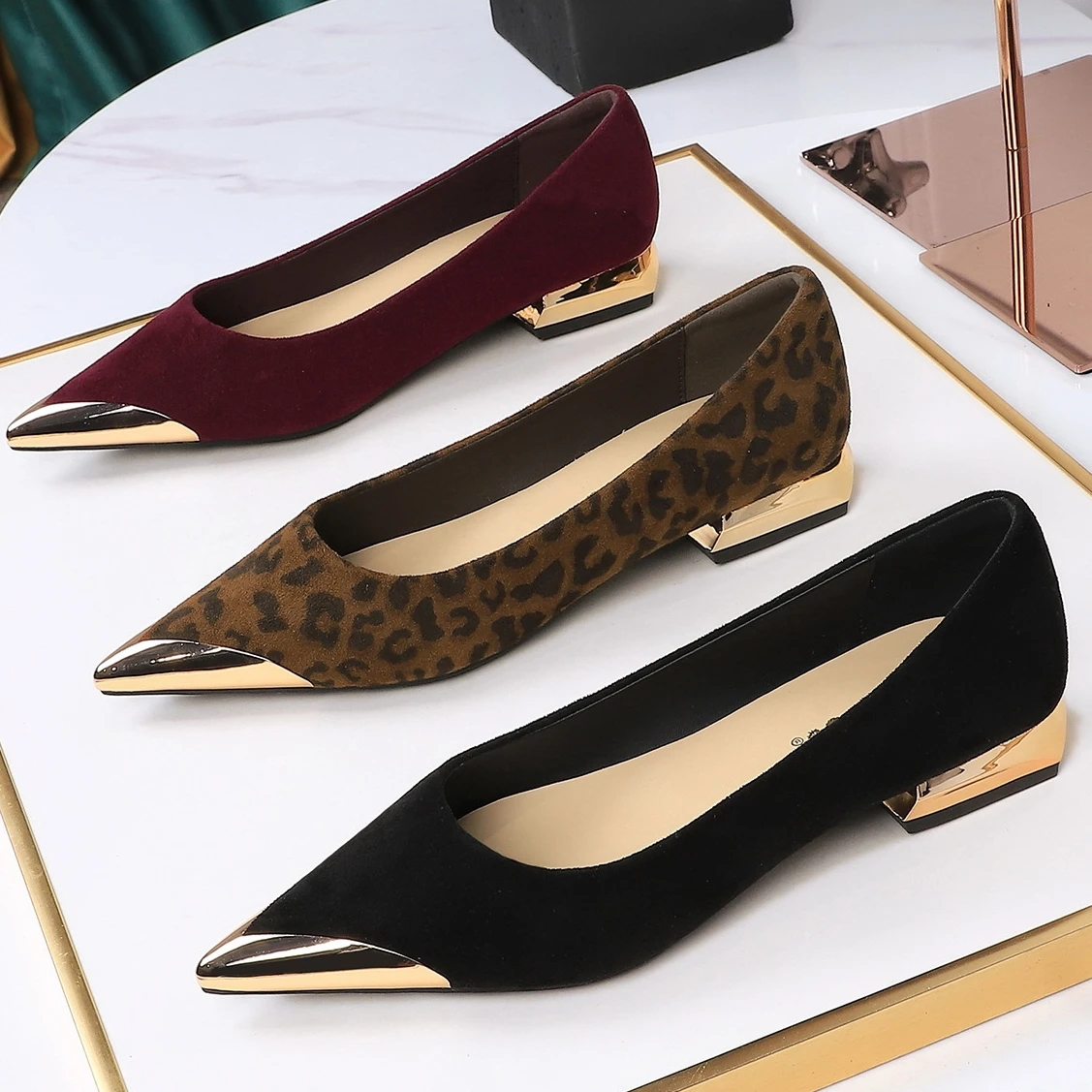 

Plus Size 41 New Designer Casual Low Square High Heels Female Pointed Toe Party Shoes Autumn Spring Women Office Pumps F0007