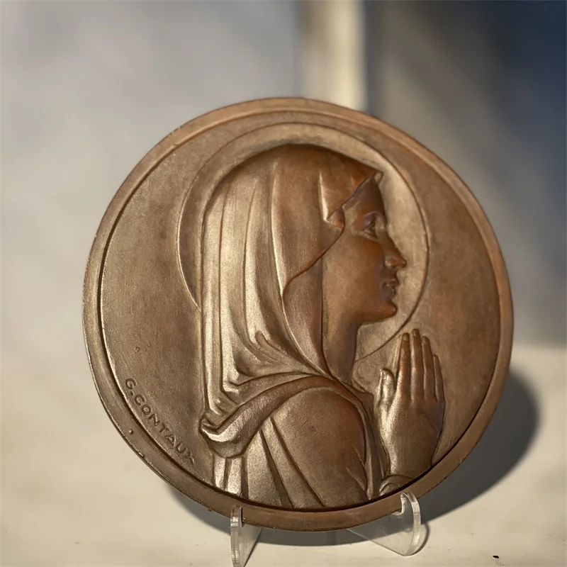 

Reproduction of European relief avatar Maria relief home aesthetics