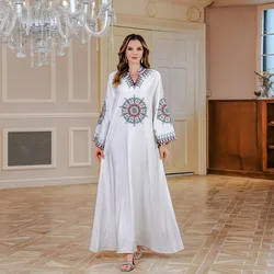 2024 New Arabian Dubai Muslim Women's Clothing. Abaya. Middle Eastern Ladies' Light Luxury Embroidered Dress. Evening Dress.