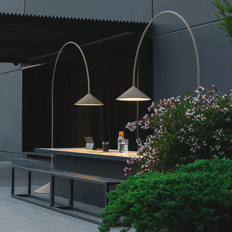 Outdoor Floor Lamp Waterproof Large Lighting Art Led Floor Light for Living Room Garden Porch Hotel Outdoor Floor Lighting