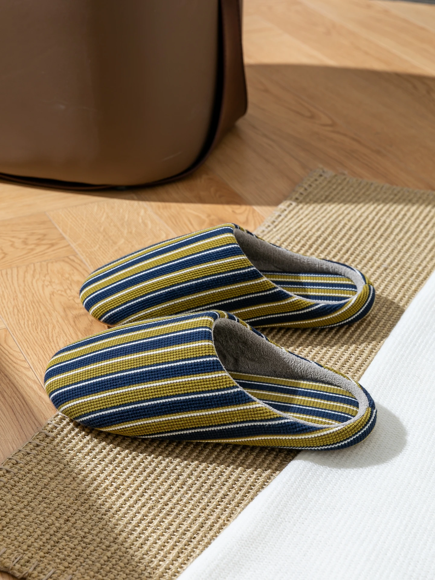 Japanische gestreifte Hausschuhe, Unisex für Frühling & Herbst, bequeme, atmungsaktive, rutschfeste flache Hausschuhe für das Schlafzimmer – Detail 12